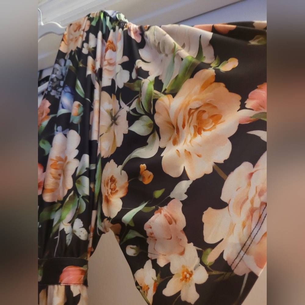 🌼 Ellos Black Floral Maxi Dress - Picture 6 of 11